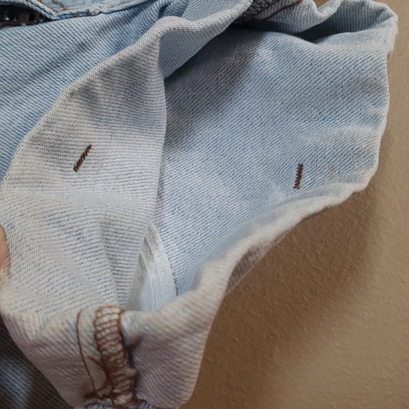 Vintage Girl's Guess Y2K Denim Cuffed Shorts - Picture 9 of 9